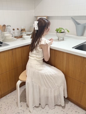 「flower（フラワー）のブリージーティアードスカート（スカート、ホワイト系）」を使った、flowerさん（レディース・164cm）の夏コーディネート