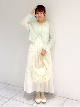 「flower（フラワー）のアイテム」を使った、flowerさん（レディース・154cm）の春コーディネート