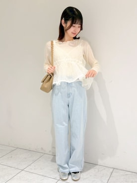 「flower（フラワー）のプリーツシアートップ（Tシャツ/カットソー、ホワイト系）」を使った、flowerさん（レディース・160cm）の春コーディネート