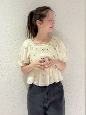 「花柄トップス」｜flowerさん（レディース・160cm）の夏コーディネート