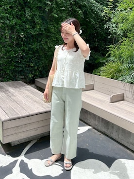 「flower（フラワー）のソフトクロシェトート（トートバッグ、ホワイト系）」を使った、flowerさん（レディース・164cm）の夏コーディネート