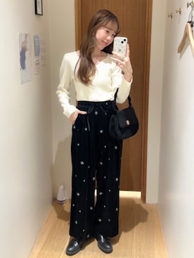 「ベロア」｜flowerさん（レディース・158cm）の冬コーディネート