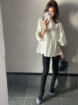 「ぺプラムトップス」｜「アイテム（バレエシューズ）」を使った、さやさん（レディース・158cm）の春コーディネート