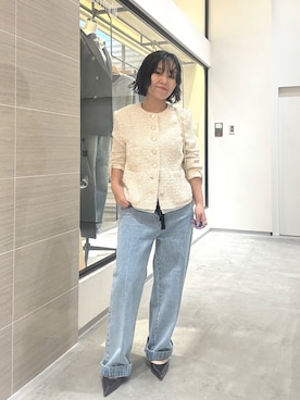 「Whim Gazette（ウィムガゼット）のセンタープレスデニムパンツ（デニムパンツ、ブルー系）」を使った、take3momさん（レディース・149cm）の冬コーディネート