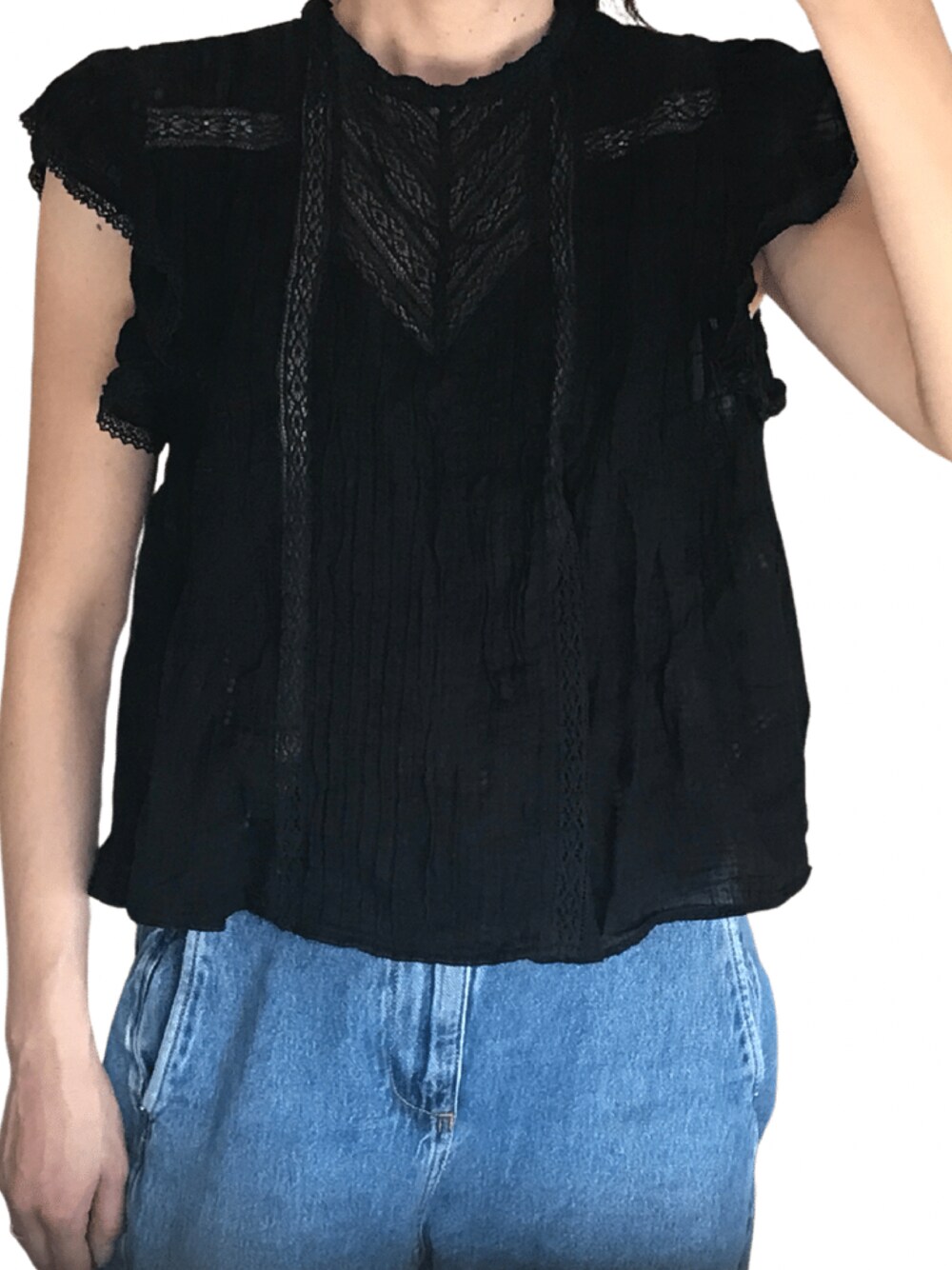 「ZARAのアイテム（シャツ/ブラウス、ブラック系）」を使った、涼さん（レディース・158cm）の春コーディネートの1枚目の写真