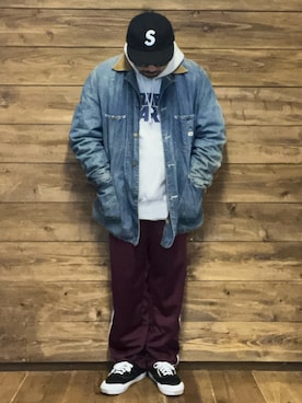 「ジャージーパンツ」｜「アイテム（デニムジャケット）」を使った、ISOPさん（メンズ・170cm）の冬コーディネート