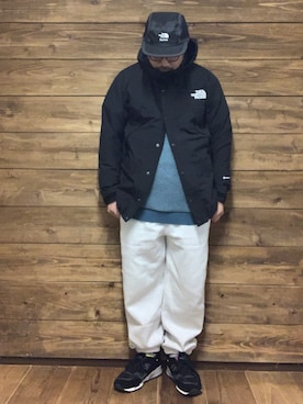 「アイテム（ナイロンジャケット、ブラック系）」を使った、ISOPさん（メンズ・170cm）の冬コーディネート