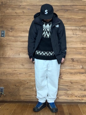 「マウンテンブーツ」｜「アイテム（ジャケット/アウター）」を使った、ISOPさん（メンズ・170cm）の冬コーディネート