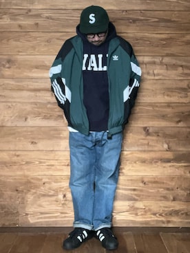 「adidas（アディダス）のアイテム（その他アウター）」を使った、ISOPさん（メンズ・170cm）の冬コーディネート
