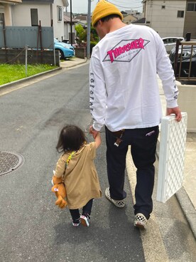 「ROLLING CRADLE（ローリングクレイドル）のアイテム（Tシャツ/カットソー）」を使った、びすこさん（キッズ・80cm）の秋コーディネート