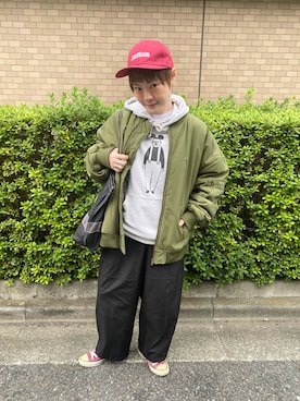 「アイテム（パーカー）」を使った、鈴石 風さん（レディース・156cm）の秋コーディネート