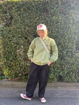 「THEATRE PRODUCTS（シアタープロダクツ）のイニシャルキャップ（キャップ、ホワイト系）」を使った、鈴石 風さん（レディース・156cm）の春コーディネート