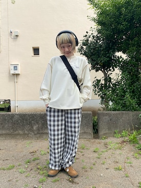 「PENNEYS（ぺニーズ）のアイテム（トップス）」を使った、鈴石 風さん（レディース・156cm）の春コーディネート