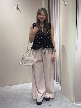 「LOWRYS FARM（ローリーズファーム）のスタイルＵＰクロスカップキャミ　100757（Tシャツ/カットソー、ホワイト系）」を使った、kahooo59さん（レディース・158cm）の夏コーディネート