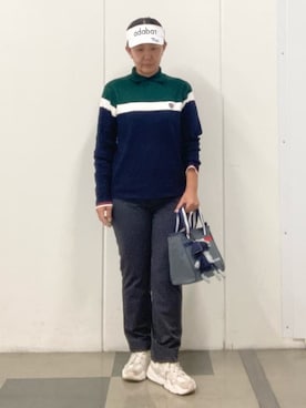 「adabat（アダバット）の【ADABAT NAVY】トリコロールスプリットカラーニット（ニット/セーター、グリーン系）」を使った、村田　恵さん（レディース・160cm）の秋コーディネート