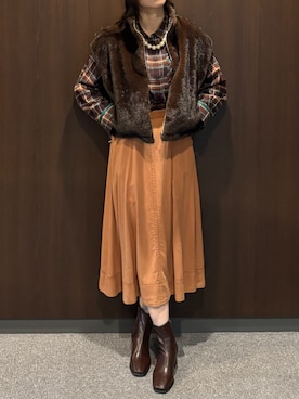 「WALDO（ウォルド）のモールチェックロングスリーブシャツ（襯衫、ブラウン系）」を使った、WALDOさん（レディース・172cm）の秋コーディネート