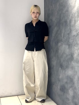 「KBF（ケイビーエフ）のビスチェSETニットシャツ（ニット/セーター、ブラック系）」を使った、唯さん（レディース・161cm）の夏コーディネート