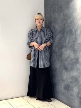 「KBF（ケイビーエフ）のアイテム（スカート）」を使った、唯さん（レディース・161cm）の夏コーディネート