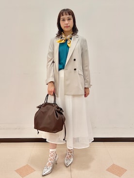 「UNTITLED（アンタイトル）の【古畑星夏さん着用/11色展開/体型カバー】前後2WAYフレンチスリーブニット（ニット/セーター、ブルー系）」を使った、rioさん（レディース）の春コーディネート