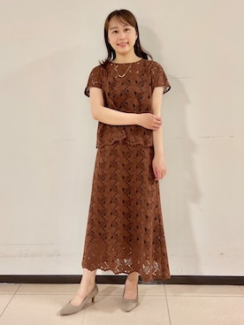 「UNTITLED（アンタイトル）の【セットアップ可/品のある透け感】リーフレースブラウス（シャツ/ブラウス、ブラウン系）」を使った、rioさん（レディース）の夏コーディネート