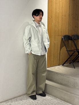 「WISM（ウィズム）のアイテム」を使った、OKAKUさん（メンズ・177cm）の春コーディネート