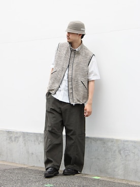 「WISM（ウィズム）のSEVENTH / セブンス SAGYO PANT（カーゴパンツ、グリーン系）」を使った、OKAKUさん（メンズ・177cm）の夏コーディネート