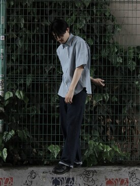 「WISM（ウィズム）のアイテム」を使った、OKAKUさん（メンズ・177cm）の春コーディネート