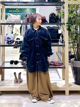 「アイテム（その他パンツ、イエロー系）」を使った、takihazuさん（レディース・148cm）の秋コーディネート