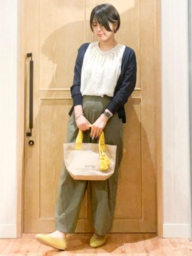 「SHOO・LA・RUE（シューラルー）の◆【高レビュー】洗えてサラサラ スクエアニットパンプス（パンプス、イエロー系）」を使った、m.さん（レディース・161cm）の夏コーディネート