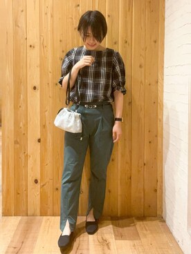 「SHOO・LA・RUE（シューラルー）の◆【高レビュー】洗えてサラサラ スクエアニットパンプス（パンプス、ブラック系）」を使った、m.さん（レディース・161cm）の秋コーディネート