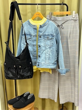 「SHOO・LA・RUE（シューラルー）の【SHOO・LA・RUE DENIM/S-LL/高レビュー】大人のための ノーカラーデニムジャケット（デニムジャケット、ブルー系）」を使った、くりまろんさん（レディース・165cm）の冬コーディネート