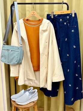 「SHOO・LA・RUE（シューラルー）の【防花粉/洗濯機可/S-LL】ゆったり着られる 大人のテントフーディージャケット（その他アウター、ベージュ系）」を使った、くりまろんさん（レディース・165cm）の冬コーディネート