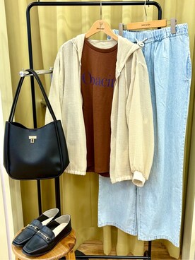 「SHOO・LA・RUE（シューラルー）の【S-LL】柔らかシアーでこなれるフーディブルゾン（ブルゾン、ベージュ系）」を使った、くりまろんさん（レディース・165cm）の夏コーディネート