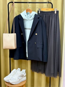 「SHOO・LA・RUE（シューラルー）の【セットアップ可/S-LL/洗濯機可】マニッシュに決まる ダブルブレストジャケット（テーラードジャケット、ブルー系）」を使った、くりまろんさん（レディース・165cm）の冬コーディネート