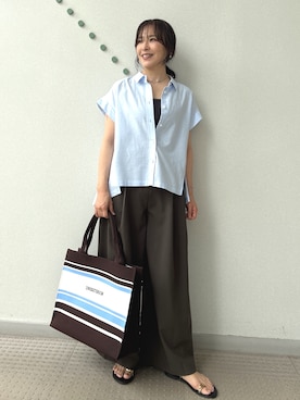「DRESSTERIOR（ドレステリア）の【毎年人気/ウォッシャブル】バックフレアオックスシャツ（シャツ/ブラウス、ブルー系）」を使った、kawamuraさん（レディース・154cm）の夏コーディネート