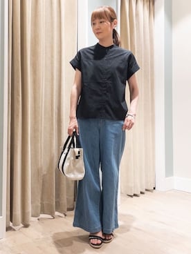 「grove（グローブ）の涼やかさと上品さを兼ね備えた　レースシャツブラウス（シャツ/ブラウス、ブラック系）」を使った、おみつさん（レディース・160cm）の夏コーディネート