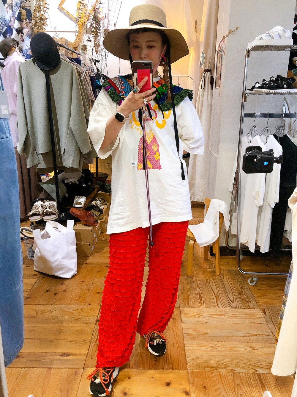 「可愛い、好きな服を好きなように着る🐷💕、好きな服を着る、すきなものを着たい」｜「RehersalLのアイテム（スニーカー、ブラック系）」を使った、adocoaさん（レディース・162cm）の秋コーディネートの1枚目の写真