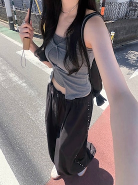 「LOWRYS FARM（ローリーズファーム）の【LFM(U)】ソフリネンパンツ /接触冷感・UVカット・クイックドライ　620977（その他パンツ、ブラック系）」を使った、ゆーかっちさん（レディース・172cm）の春コーディネート
