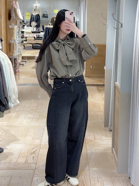 「LOWRYS FARM（ローリーズファーム）のビックボウタイチェックシャツ  573050（シャツ/ブラウス）」を使った、ゆーかっちさん（レディース・172cm）の秋コーディネート