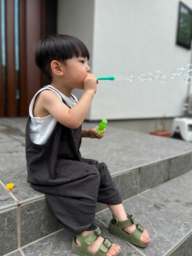 「Ampersand（アンパサンド）のアイテム（サンダル）」を使った、bouuuuさん（キッズ・90cm）の夏コーディネート