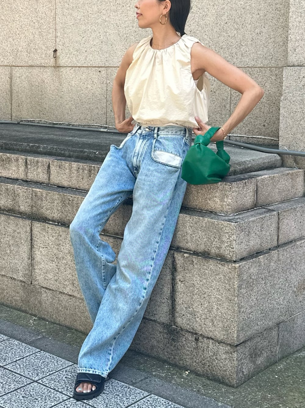 【夏のコーディネートに】PRADA スエードレザーサンダル ブルー 夏のコーディネートに】PRADA スエードレザーサンダル ブルー