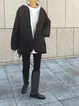 「黒スキニー」｜「アイテム（ノーカラーコート）」を使った、maiさん（レディース・165cm）の秋コーディネート