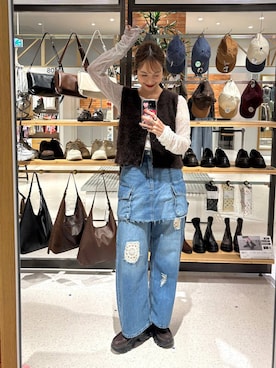 「アイテム（デニムスカート）」を使った、ゆっぽんさん（レディース・172cm）の秋コーディネート