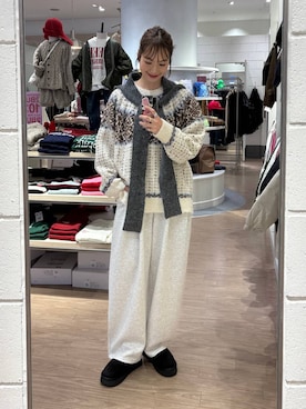 「アイテム（スウェットパンツ）」を使った、ゆっぽんさん（レディース・172cm・30代）の冬コーディネート