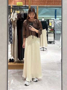 「アイテム（ヘアピン）」を使った、ゆっぽんさん（レディース・172cm）の秋コーディネート