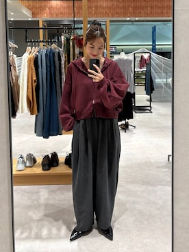 「LOWRYS FARM（ローリーズファーム）のＴＲイージーコクーンパンツ　455481（その他パンツ）」を使った、ゆっぽんさん（レディース・172cm・30代）の秋コーディネート