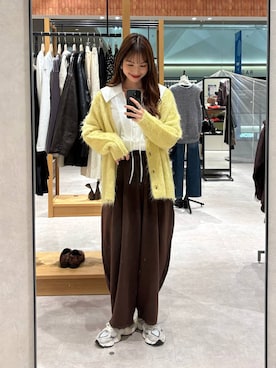 「LOWRYS FARM（ローリーズファーム）のシャギーロングＶカーディガン　595935（カーディガン/ボレロ）」を使った、ゆっぽんさん（レディース・172cm）の秋コーディネート