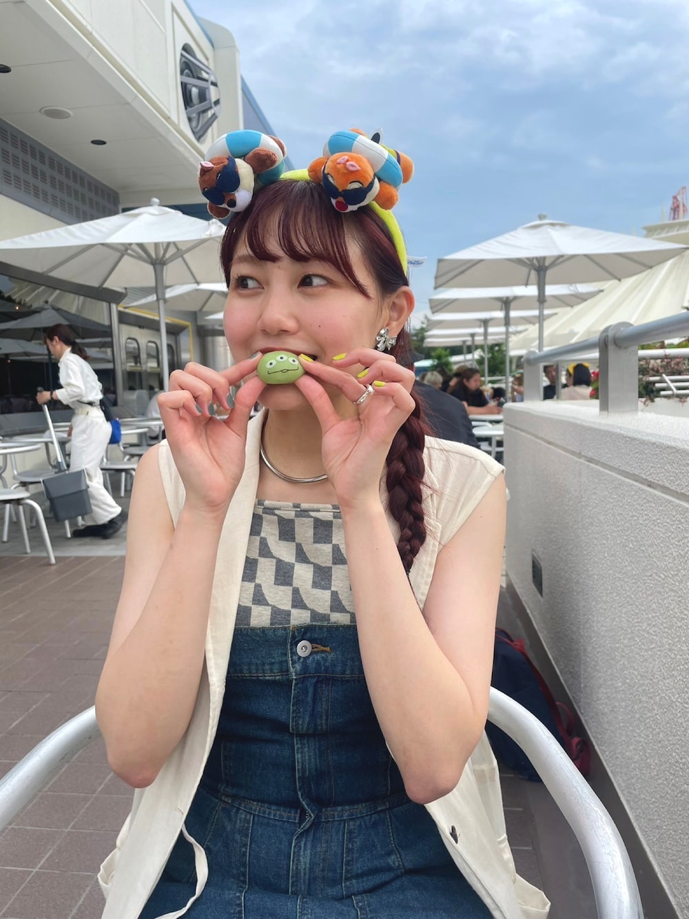 「夏コーデ、ディズニー、ディズニーコーデ、デートコーデ」｜「LOWRYS FARMのリボンイヤリング　 123583（イヤリング、シルバー系）」を使った、いちはなさん（レディース・163cm）の夏コーディネートの1枚目の写真