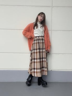 「アイテム（カーディガン/ボレロ、オレンジ系）」を使った、onewayさん（レディース・162cm）の秋コーディネート