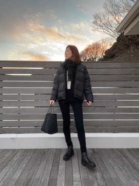 「Levi's（リーバイス）のアイテム（ダウンジャケット/コート）」を使った、mikiさん（レディース・174cm）の冬コーディネート